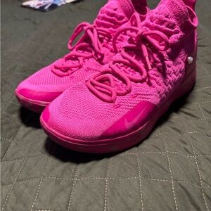 Nike zoom KD 11 Aunt pearl